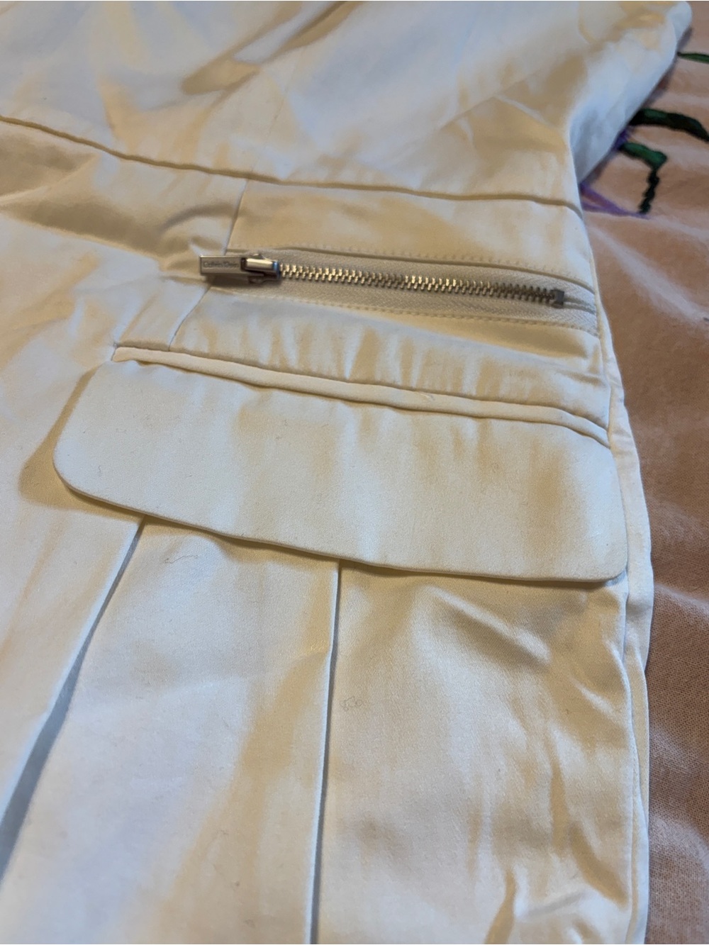 Calvin Klein Vintage Off-White Sleeveless Sheath Dress with Zip Pocket Accents - Picture 4 of 7